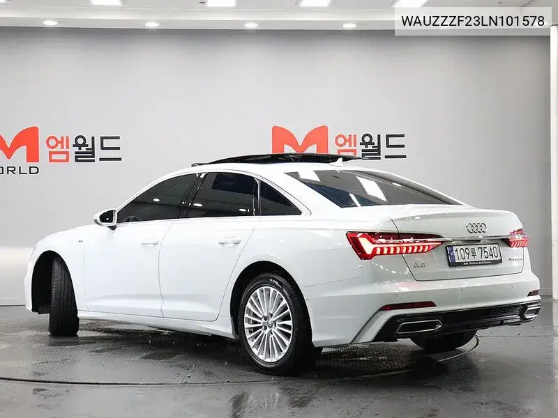 A6 (C8) 45 Tfsi Quattro VIN: WAUZZZF23LN101578 Lot: 40026508