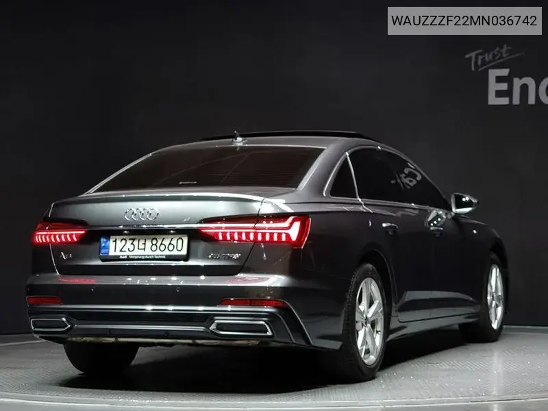 A6 (C8) 45 Tfsi VIN: WAUZZZF22MN036742 Lot: 39951991