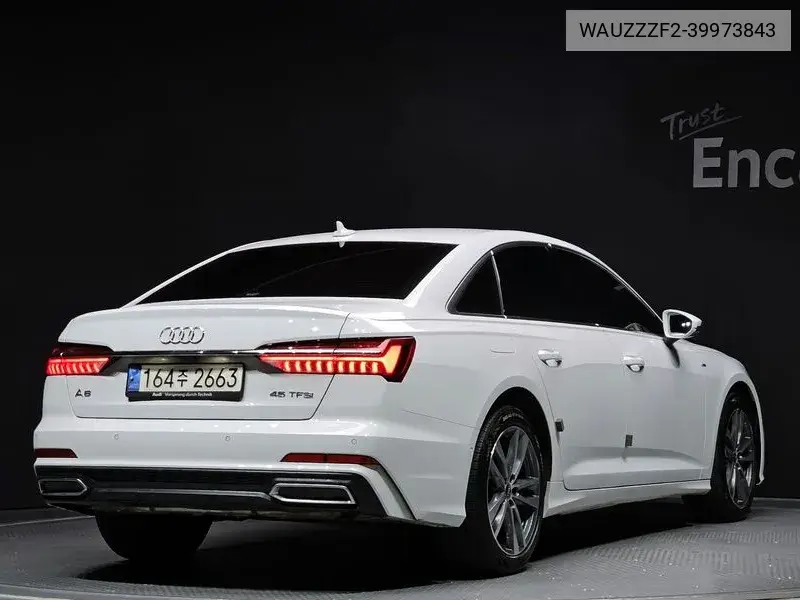 A6 (C8) 45 Tfsi Premium VIN: WAUZZZF2-39973843 Lot: 39973843
