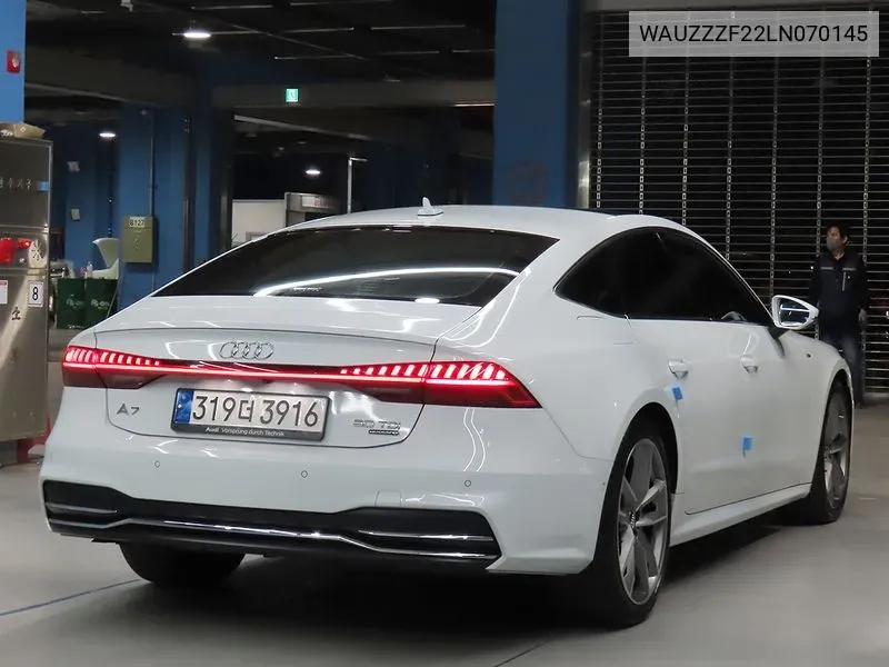 A7 (4K) 50 Tdi Quattro Premium VIN: WAUZZZF22LN070145 Lot: 38539442