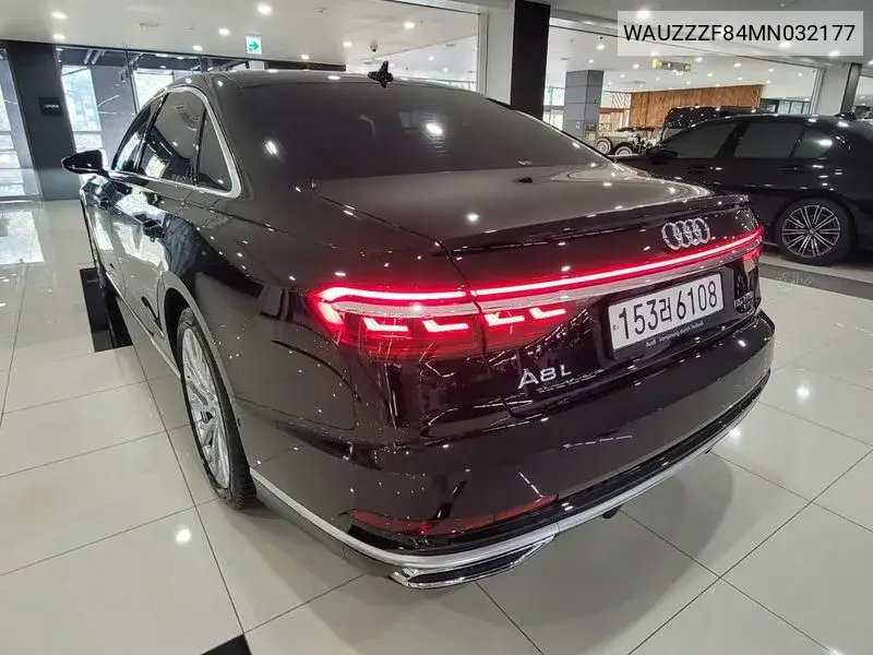 A8 (D5) 55 Tfsi Quattro Lwb VIN: WAUZZZF84MN032177 Lot: 39559111