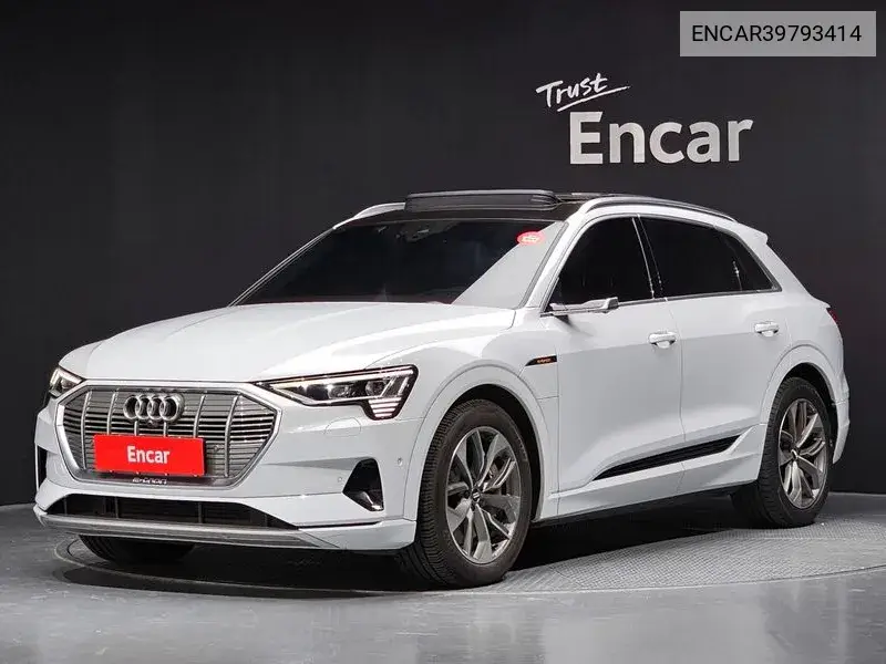 E-Tron 55 Quattro VIN: ENCAR39793414 Lot: 39793414