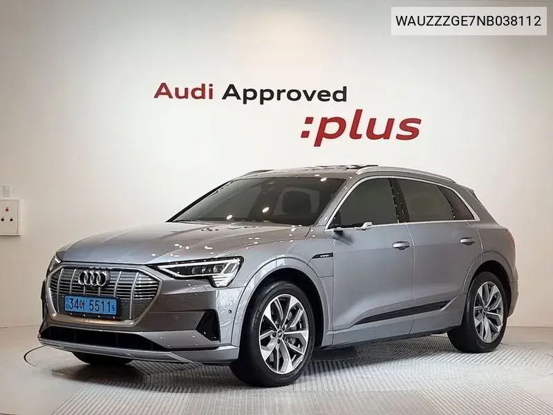 E-Tron 55 Quattro VIN: WAUZZZGE7NB038112 Lot: 39572362