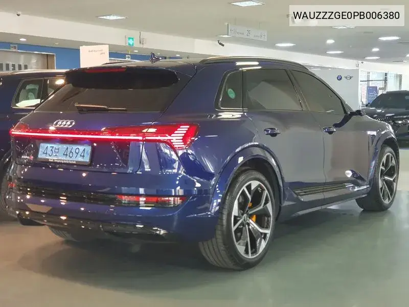 E-Tron S VIN: WAUZZZGE0PB006380 Lot: 39562204
