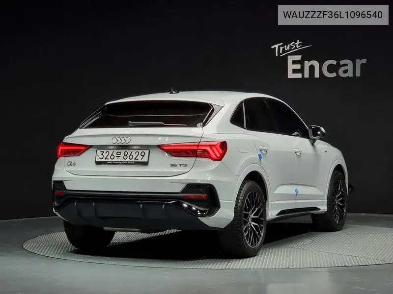 Q3 (F3) 35 Tdi Premium Sportback VIN: WAUZZZF36L1096540 Lot: 39582990