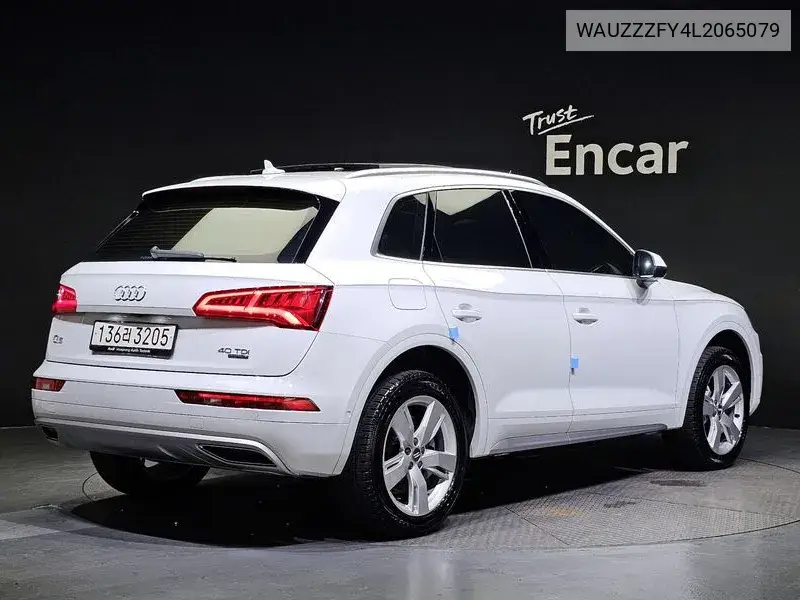 Q5 (Fy) 40 Tdi Quattro Premium VIN: WAUZZZFY4L2065079 Lot: 40022723