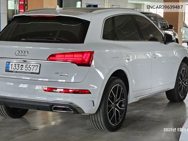 Q5 (Fy) 45 Tfsi Quattro Premium VIN: ENCAR39639487 Lot: 39639487