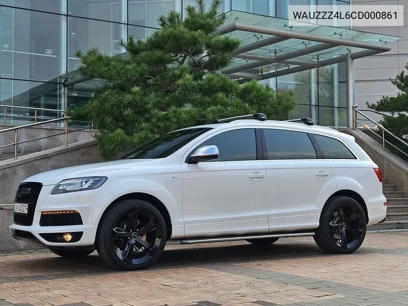 Q7 4.2 Tdi Quattro 4L VIN: WAUZZZ4L6CD000861 Lot: 39620357