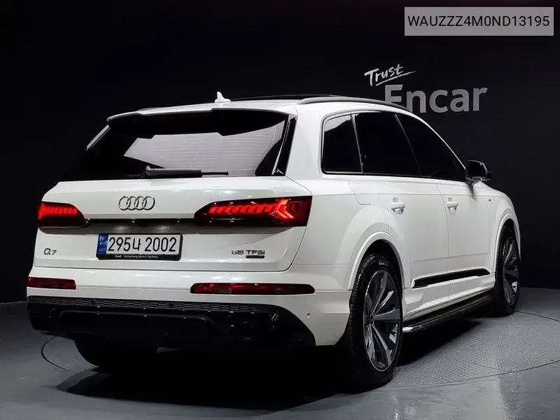 Q7 (4M) 55 Tfsi Quattro Premium VIN: WAUZZZ4M0ND13195 Lot: 39629842