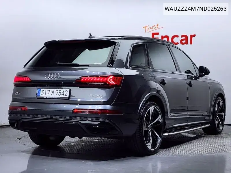 Q7 (4M) 55 Tfsi Quattro Premium VIN: WAUZZZ4M7ND025263 Lot: 39962560
