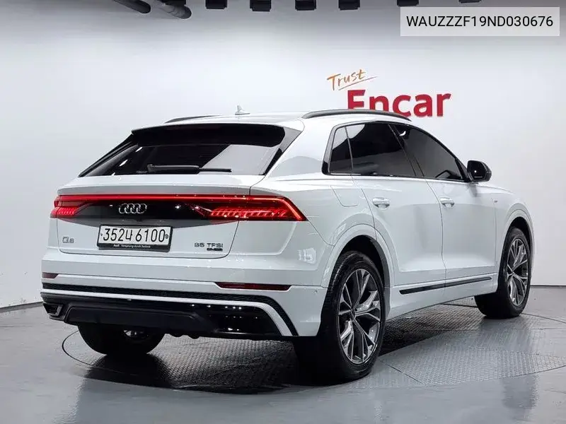 Q8 (4M) 55 Tfsi Quattro Premium VIN: WAUZZZF19ND030676 Lot: 39893589