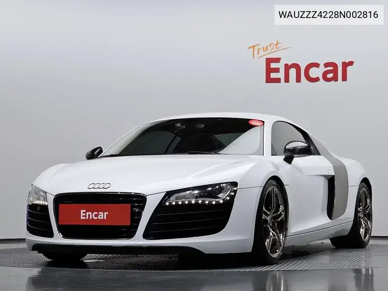 R8 4.2 V8 Coupe VIN: WAUZZZ4228N002816 Lot: 39694331