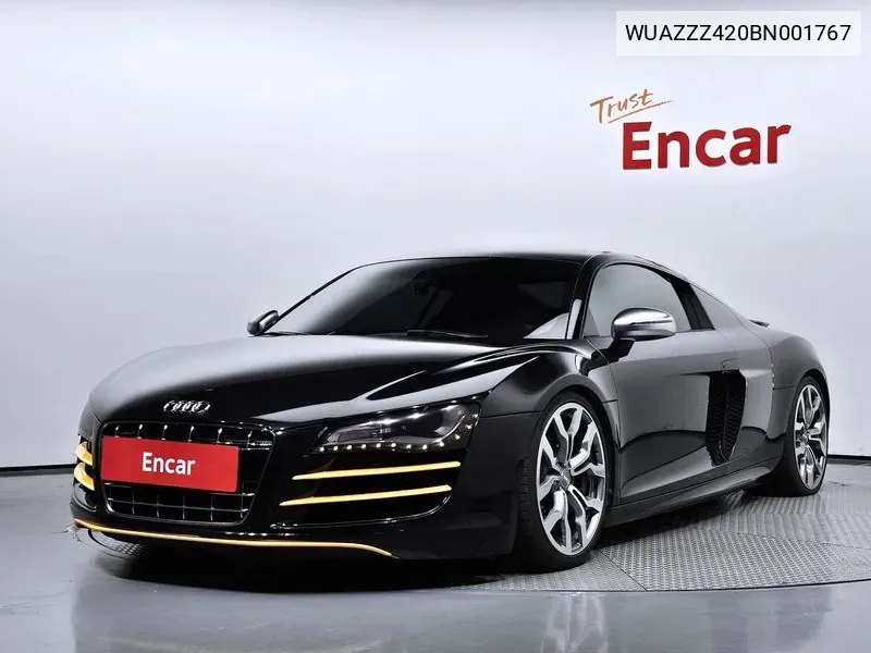 R8 5.2 V10 Coupe VIN: WUAZZZ420BN001767 Lot: 38288412