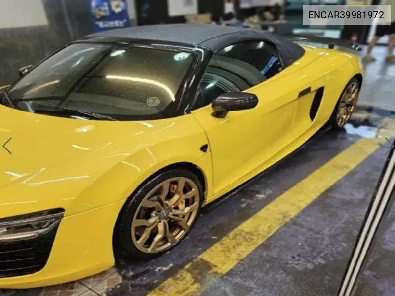 R8 5.2 V10 Spider VIN: ENCAR39981972 Lot: 39981972