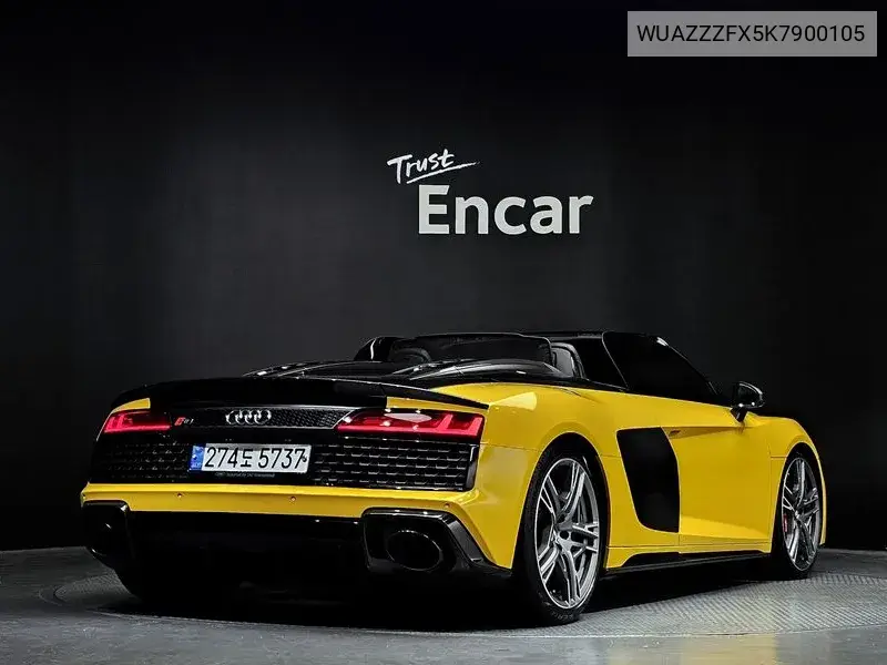 R8 (4S) 5.2 V10 Performance Spider VIN: WUAZZZFX5K7900105 Lot: 39418399