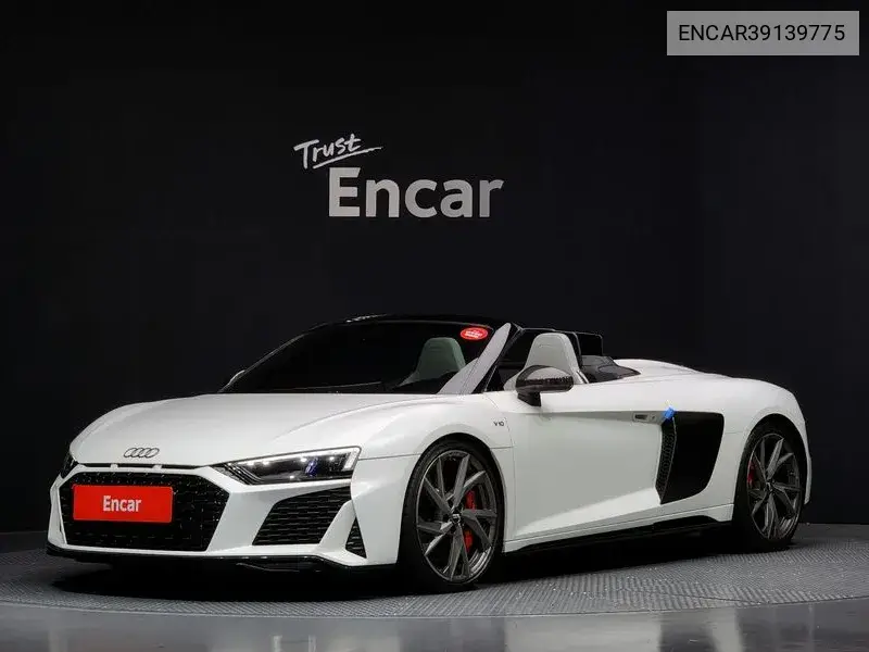R8 (4S) 5.2 V10 Spider VIN: ENCAR39139775 Lot: 39139775