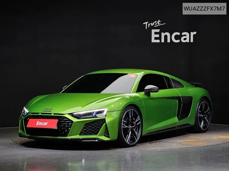 Audi R8 (4S) 5.2 V10 Performance Coupe VIN: WUAZZZFX7M7 Lot: 38054672