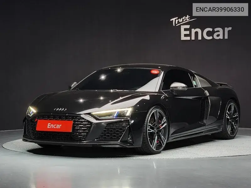 R8 (4S) 5.2 V10 Performance Coupe VIN: ENCAR39906330 Lot: 39906330