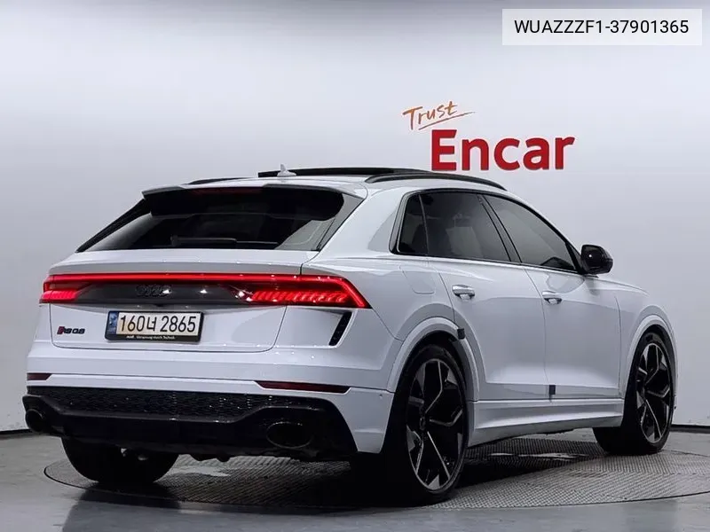 Rsq8 (4M)4.0 Tfsi Quattro VIN: WUAZZZF1-37901365 Lot: 37901365