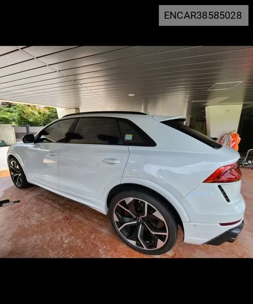 Rsq8 (4M) 4.0 Tfsi Quattro VIN: ENCAR38585028 Lot: 38585028