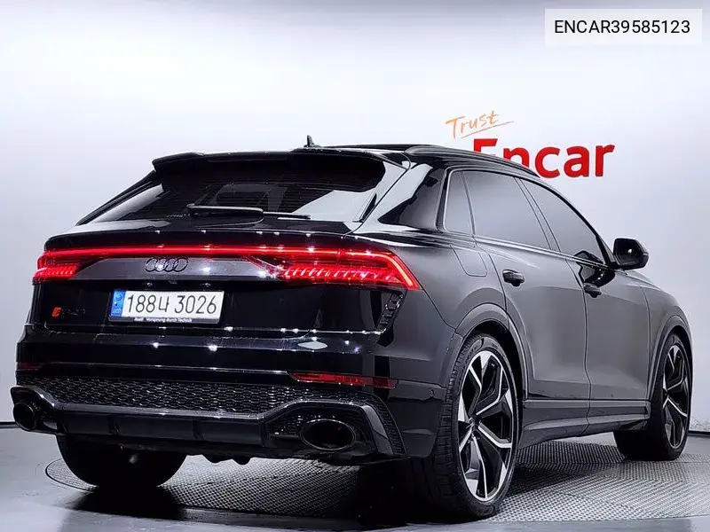 Rsq8 (4M) 4.0 Tfsi Quattro VIN: ENCAR39585123 Lot: 39585123