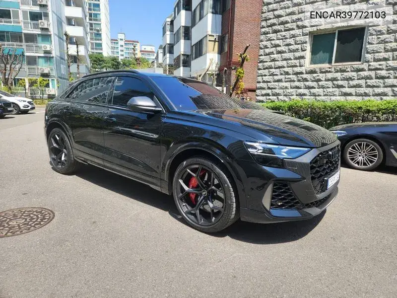 Rsq8 (4M) 4.0 Tfsi Quattro Performance VIN: ENCAR39772103 Lot: 39772103