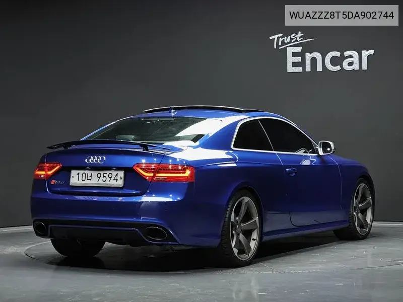 Rs5 4.2 Fsi Quattro 8T3 VIN: WUAZZZ8T5DA902744 Lot: 39951586