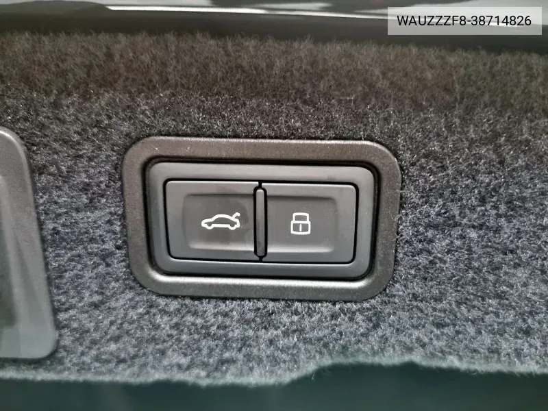 S8 (D5) 4.0 Tfsi Quattro Lwb VIN: WAUZZZF8-38714826 Lot: 38714826