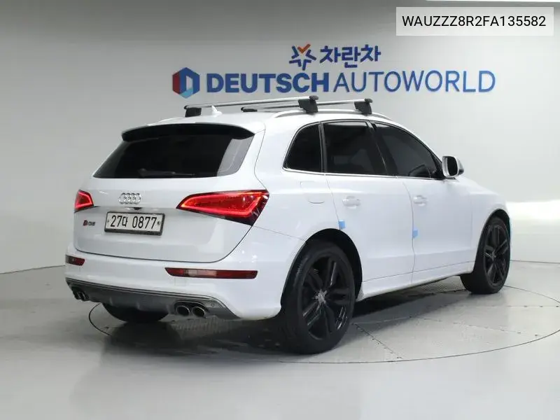 Sq5 3.0 Tdi Quattro 8R VIN: WAUZZZ8R2FA135582 Lot: 38955552