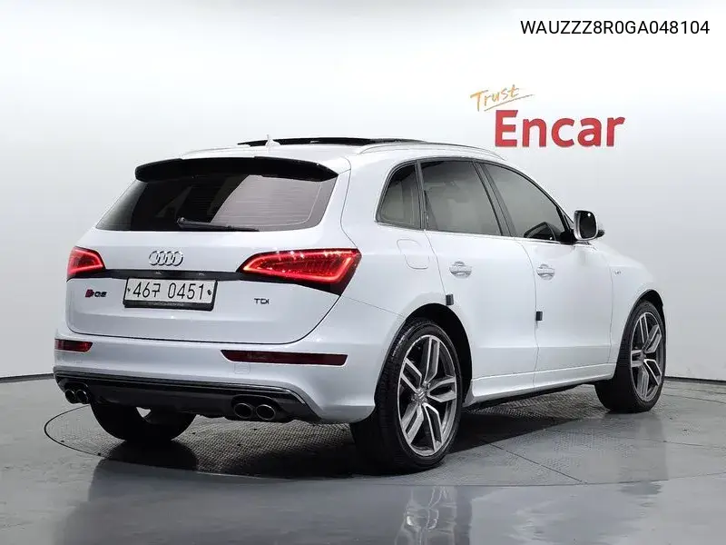 Sq5 3.0 Tdi Quattro 8R VIN: WAUZZZ8R0GA048104 Lot: 39618786