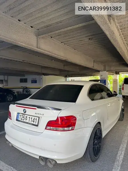 1 Series (E82) 120D Coupe Sports VIN: ENCAR39991382 Lot: 39991382