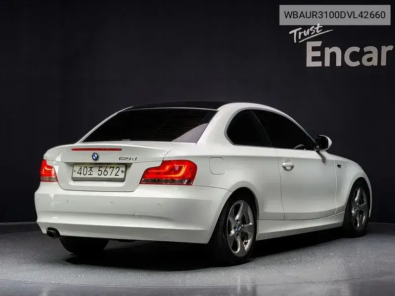 1 Series (E82) 120D Coupe Sports VIN: WBAUR3100DVL42660 Lot: 39952927