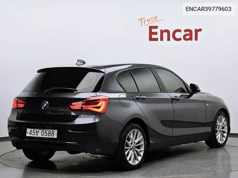 1 Series (F20) 118D Sports 5 Door VIN: ENCAR39779603 Lot: 39779603