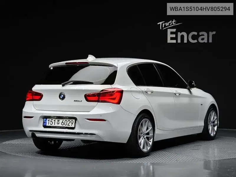 1 Series (F20) 118D Sports 5 Door VIN: WBA1S5104HV805294 Lot: 40012470