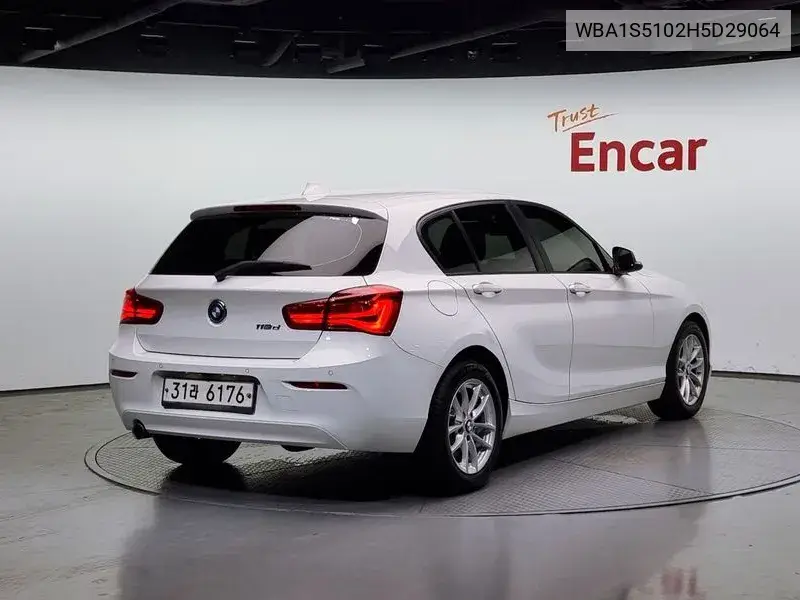 1 Series (F20) 118D Joy 5 Door VIN: WBA1S5102H5D29064 Lot: 40100275