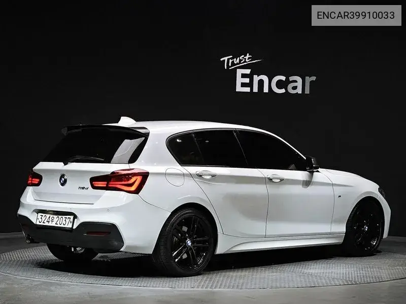 1 Series (F20) 118D M Sports Shadow 5 Door VIN: ENCAR39910033 Lot: 39910033