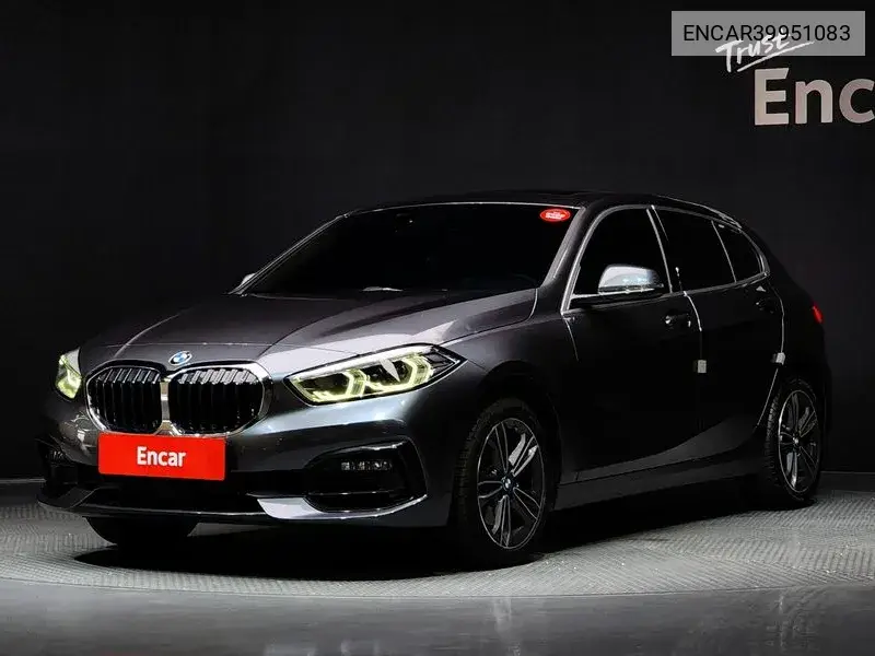 1 Series (F40) 118D Sports VIN: ENCAR39951083 Lot: 39951083