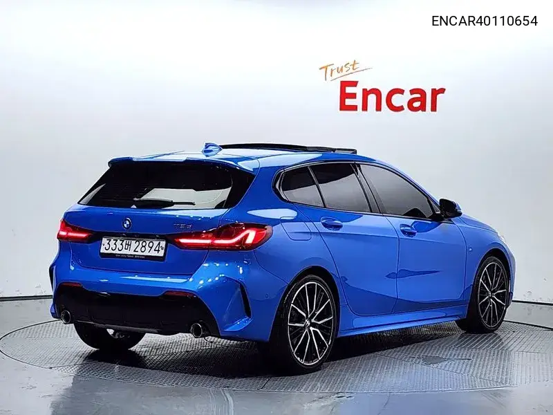 1 Series (F40) 118D M Sports First Edition VIN: ENCAR40110654 Lot: 40110654