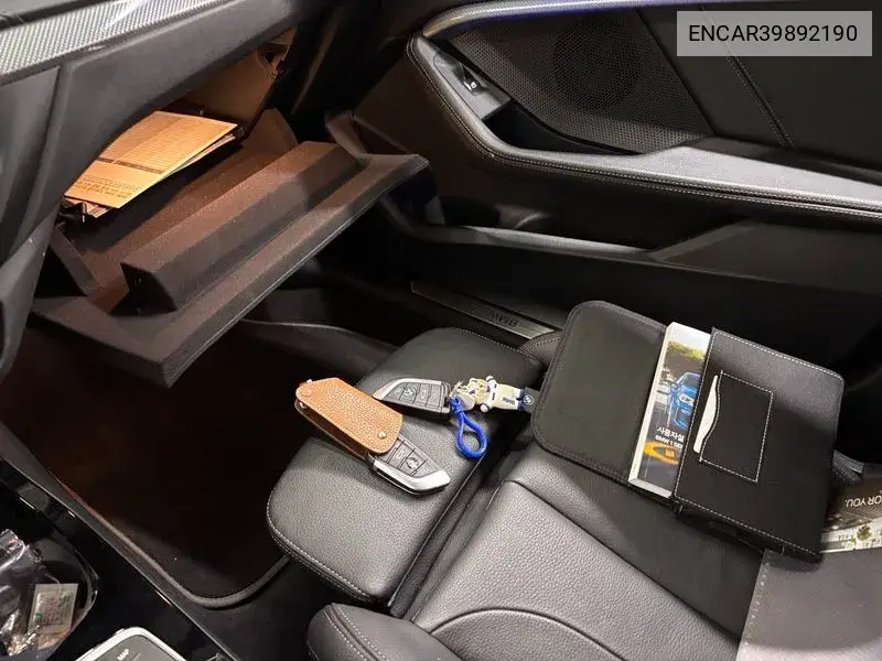 1 Series (F40) 120I Sports VIN: ENCAR39892190 Lot: 39892190