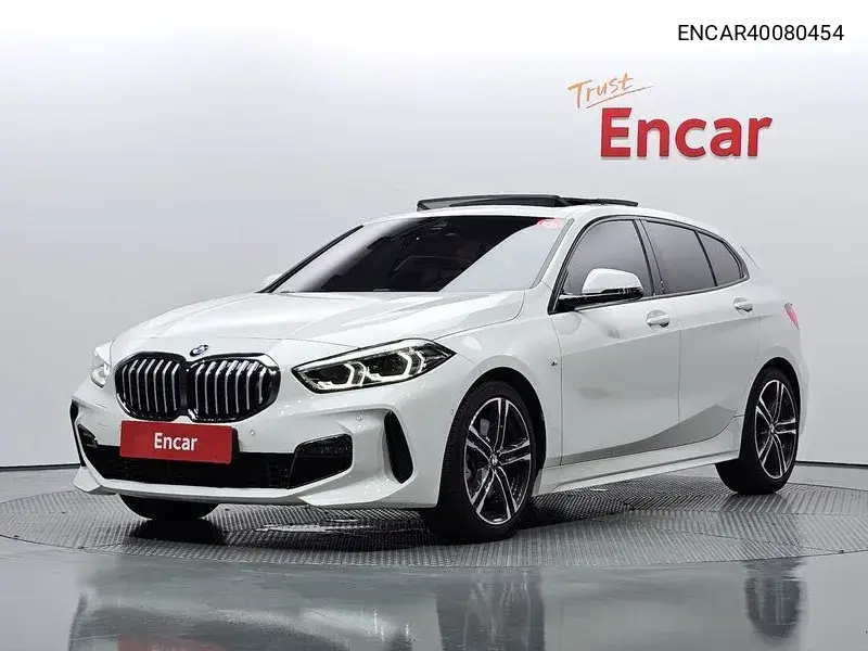 1 Series (F40) 120I M Sports VIN: ENCAR40080454 Lot: 40080454