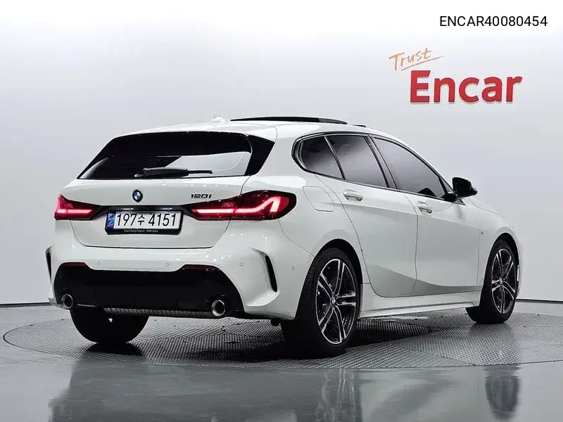 1 Series (F40) 120I M Sports VIN: ENCAR40080454 Lot: 40080454