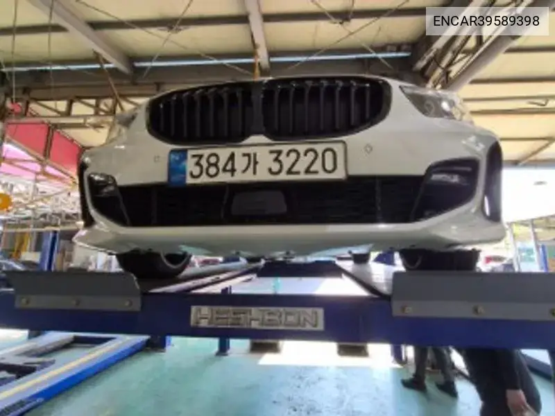 1 Series (F40) 120I M Sports VIN: ENCAR39589398 Lot: 39589398