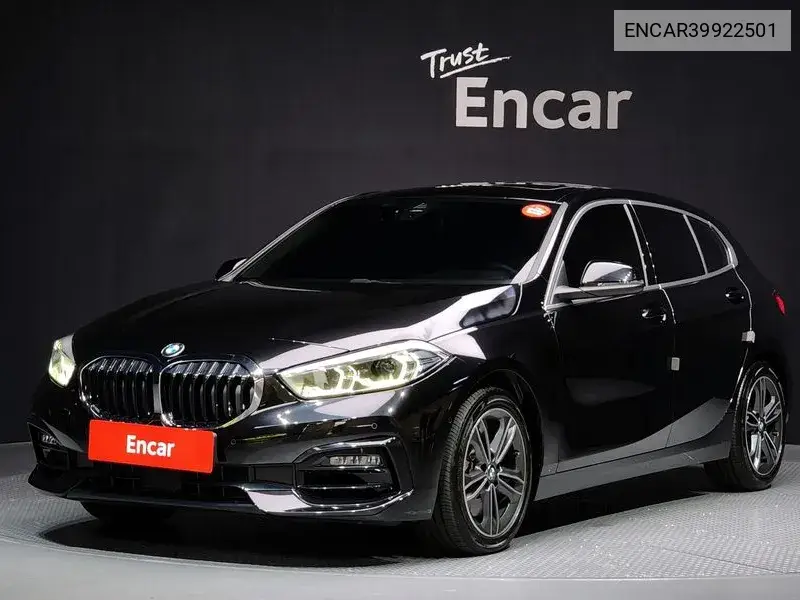 1 Series (F40) 120I Sports VIN: ENCAR39922501 Lot: 39922501
