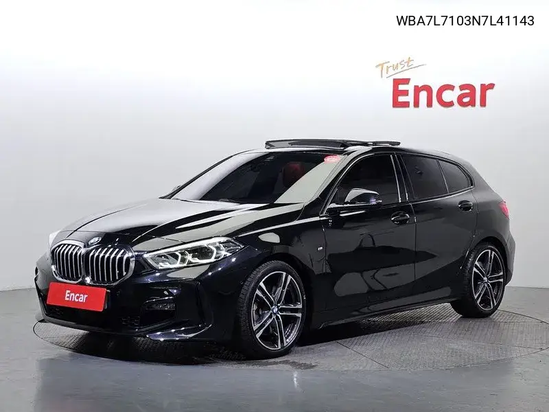 1 Series (F40) 120I M Sports VIN: WBA7L7103N7L41143 Lot: 39937617