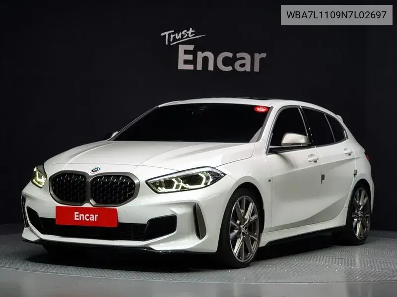 1 Series (F40) M135I xDrive VIN: WBA7L1109N7L02697 Lot: 40018947