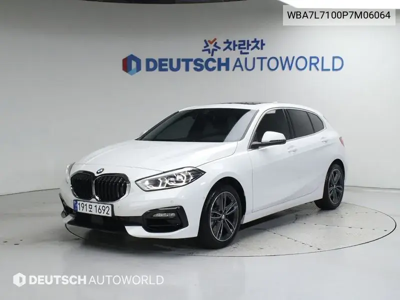 1 Series (F40) 120I Sports VIN: WBA7L7100P7M06064 Lot: 39556532