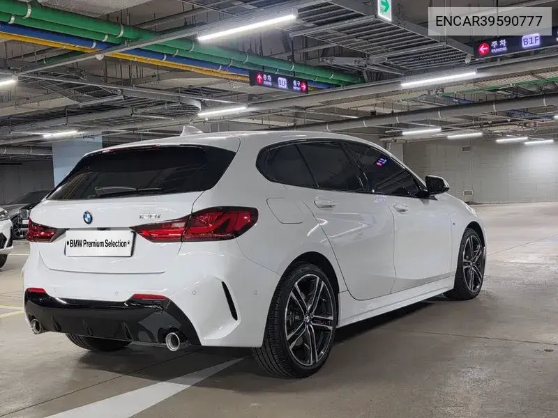 1 Series (F40) 120I M Sports VIN: ENCAR39590777 Lot: 39590777