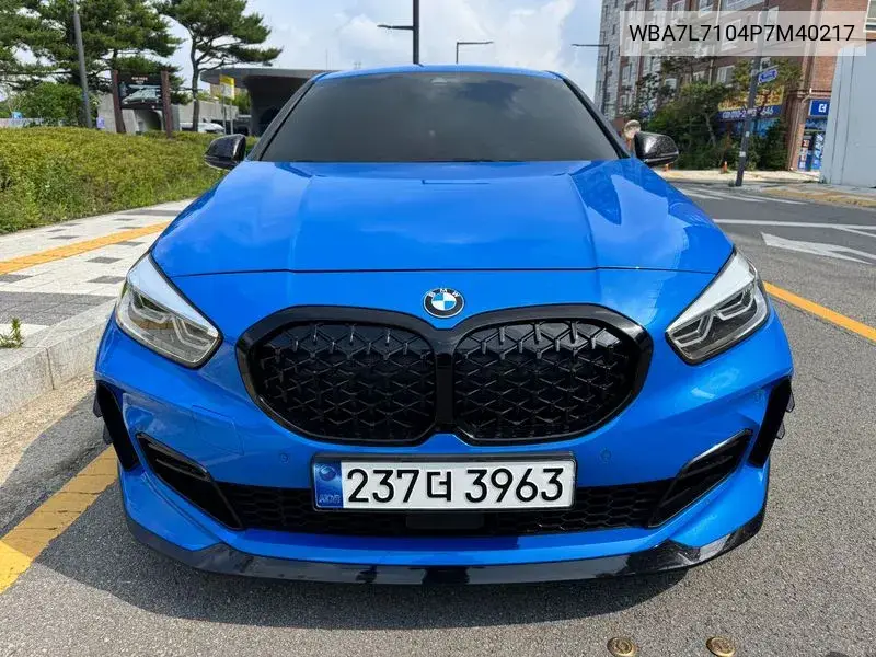 1 Series (F40) 120I M Sports VIN: WBA7L7104P7M40217 Lot: 39880224