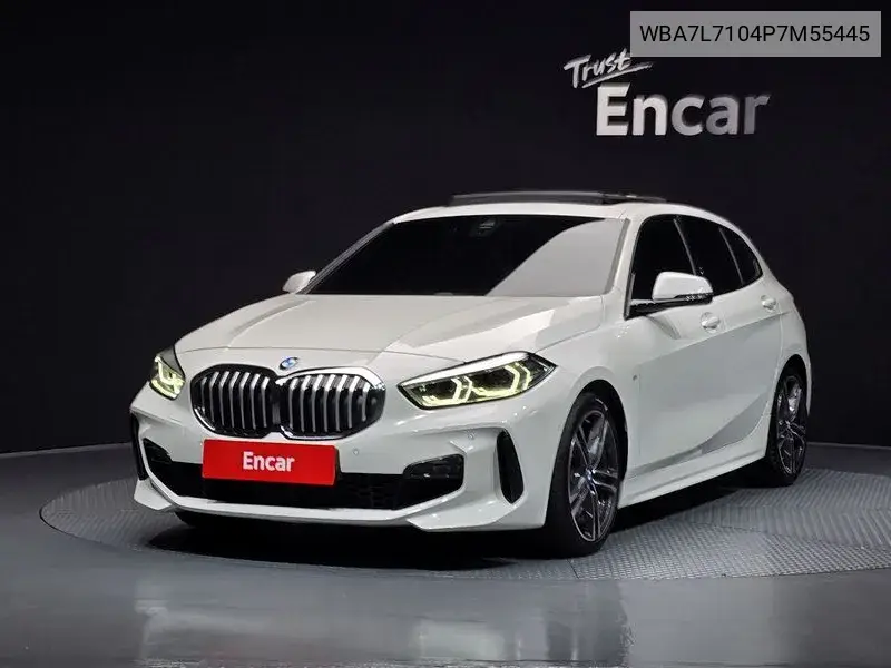 1 Series (F40) 120I M Sports VIN: WBA7L7104P7M55445 Lot: 40005569
