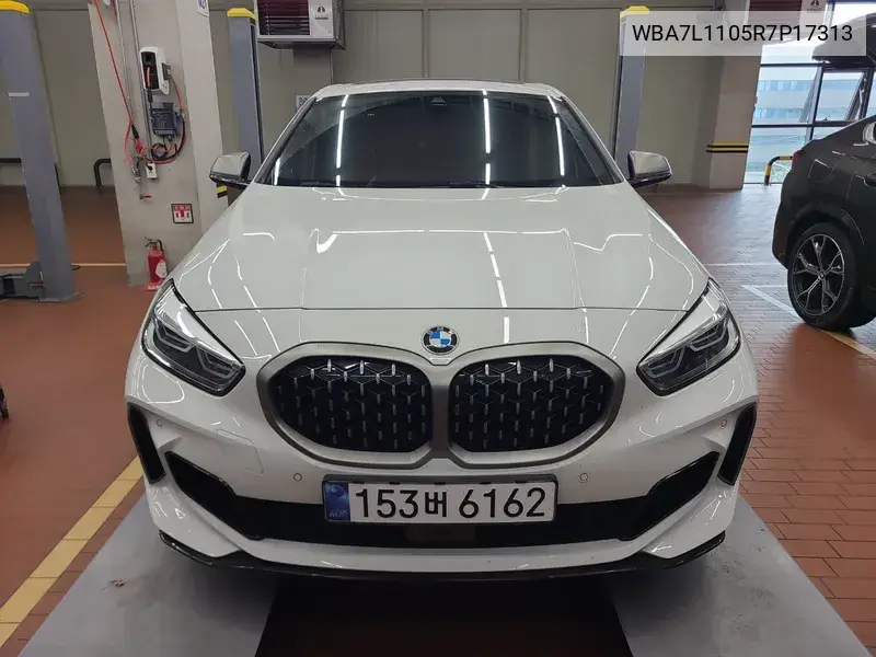 1 Series (F40) M135I xDrive VIN: WBA7L1105R7P17313 Lot: 39907842